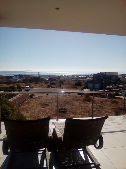 5 Bedroom Property for Sale in Myburgh Park Western Cape